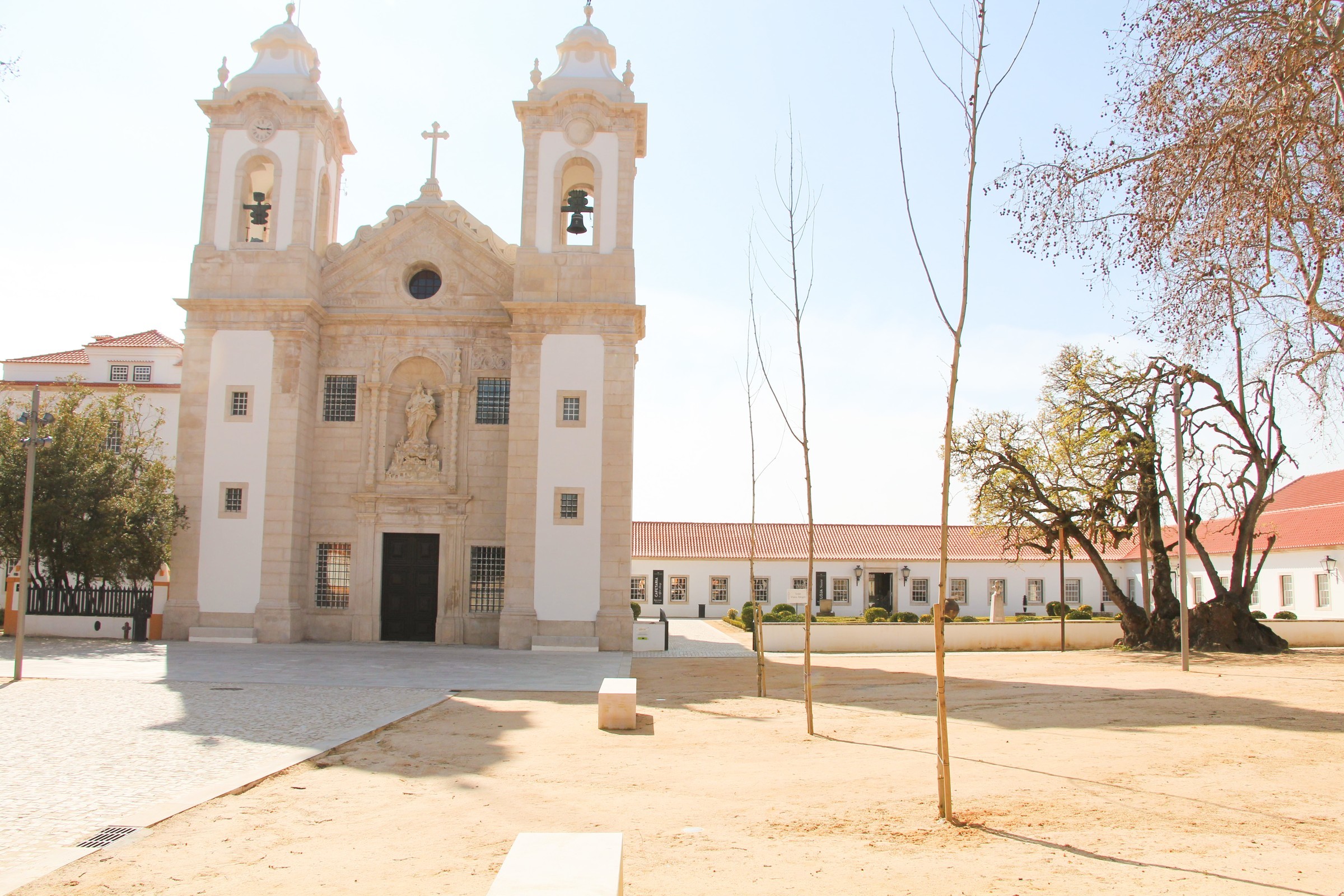 Capela da Vista Alegre e túmulo de D. Manuel de Moura Manuel